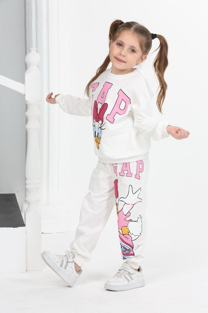 GAP eşofman takımı