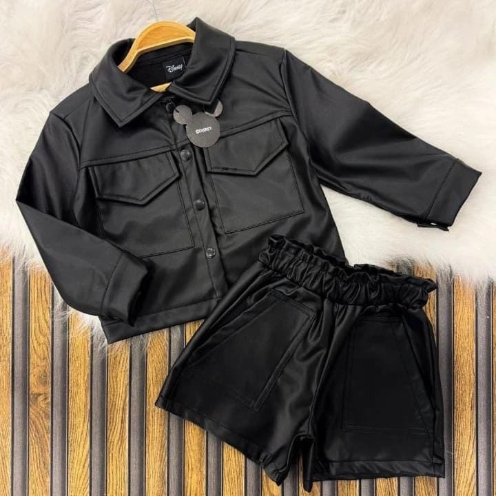 siyah deri şort-ceket takım