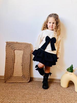 siyah, taşlı, fiyonk detaylı fırfırlı etekli takim