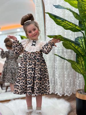 leopar fiyonk detay elbise