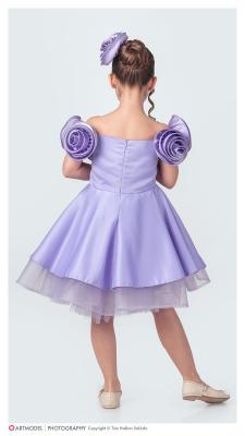 Gul detaylı mini lila abiye elbise