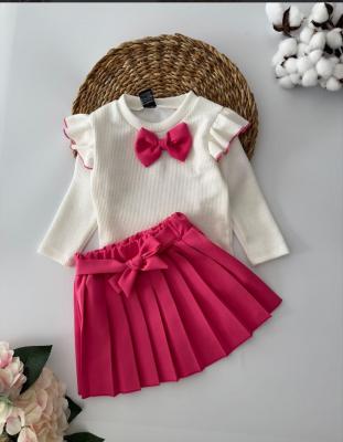 Fiyonklu etekli takım